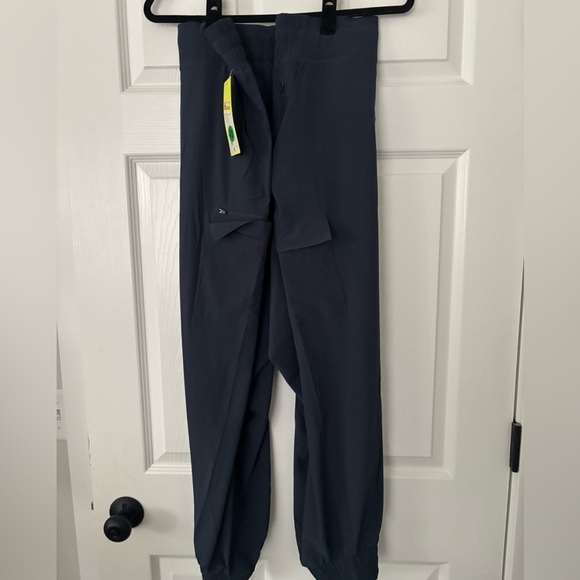 Old Navy Joggers Navy blue - Picture 2 of 2